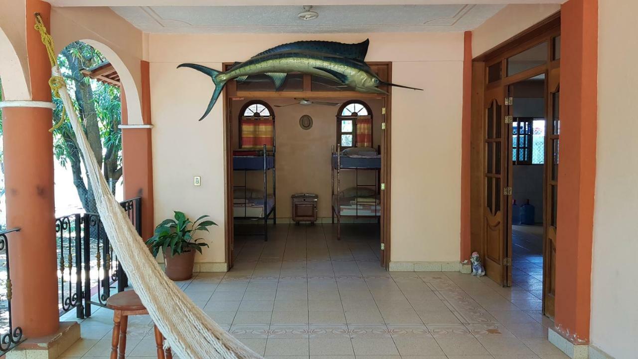 Villa Mango Hostel Puerto Escondido  Exterior photo