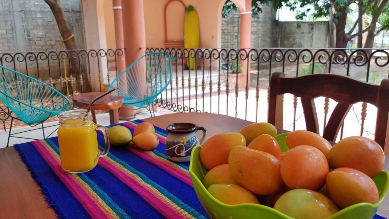 Villa Mango Hostel Puerto Escondido  Exterior photo